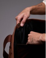 thorsby quilted tote bag in cappuccino brown